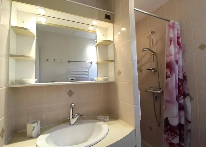 De Grany, Magnifique Vue Sur Le De *